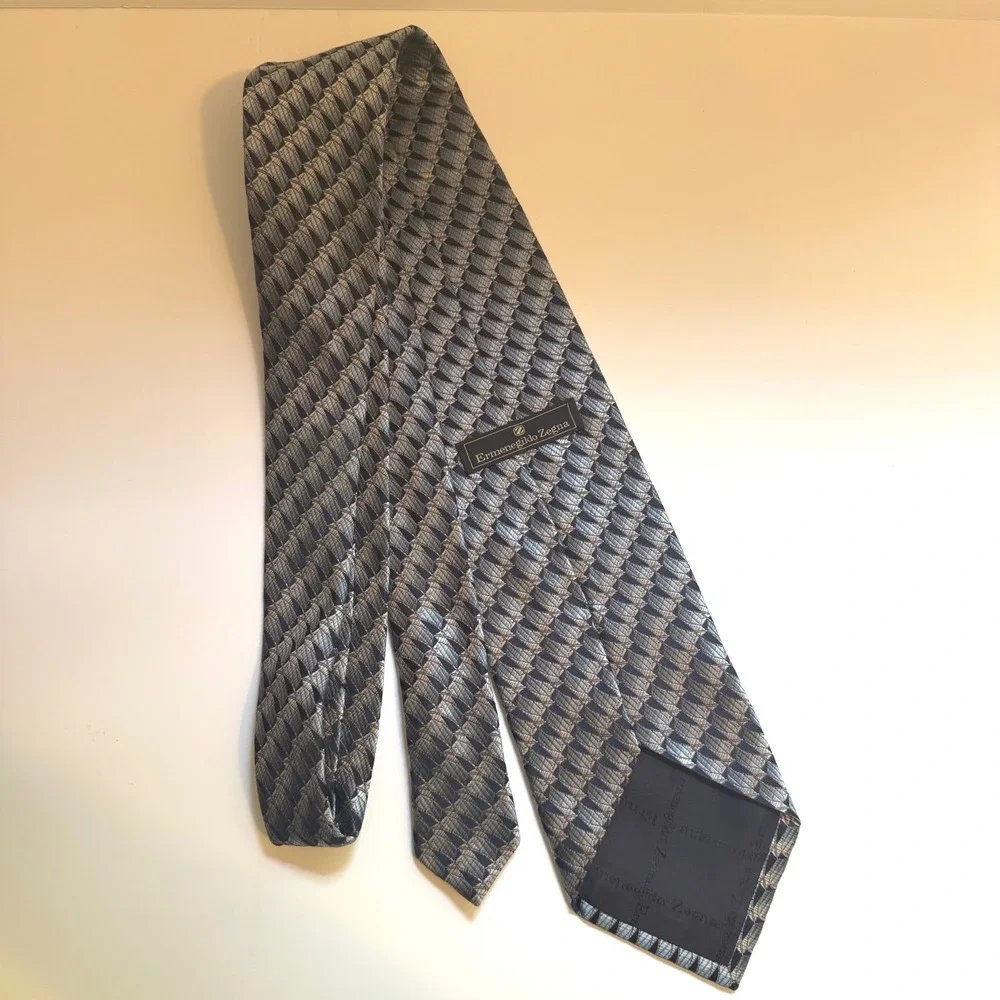 Ermenegildo Zegna Silk Tie One Sz Blue Grey Geometric Woven Made in Italy Luxury
